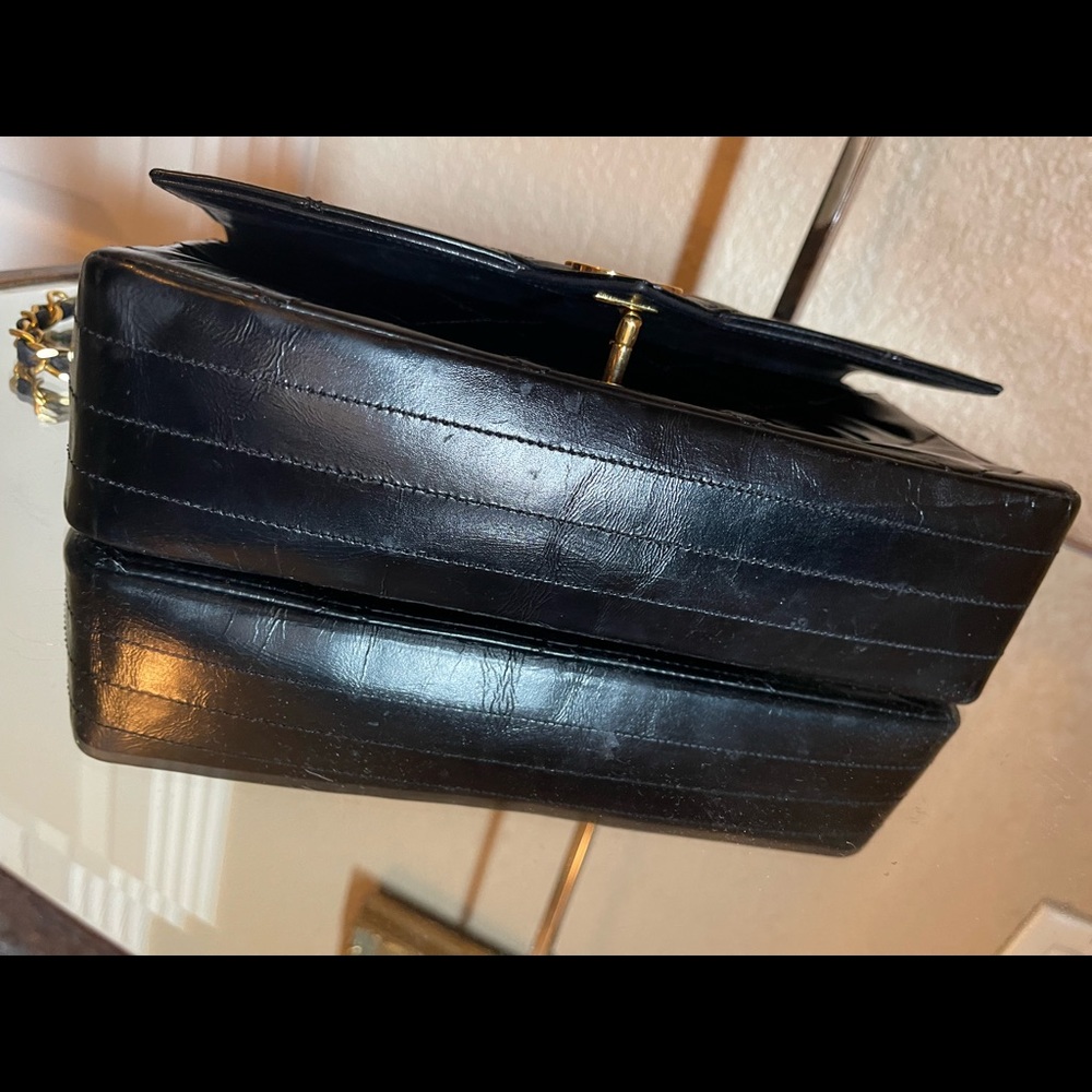 Chanel Vintage Diamond
Tip Single Chain Classic Flap - Picture 9 of 15